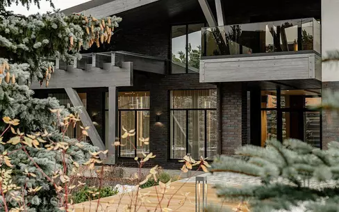 КОТТЕДЖ 1 123 м² с отделкой