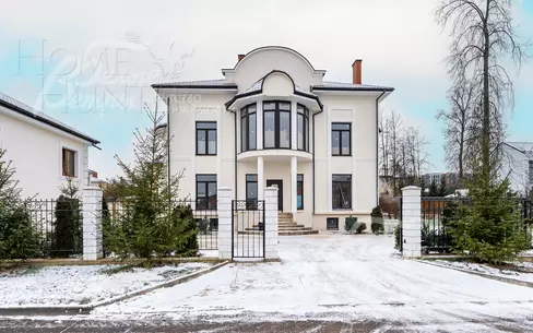 2-этажный коттедж 727 м² без отделки