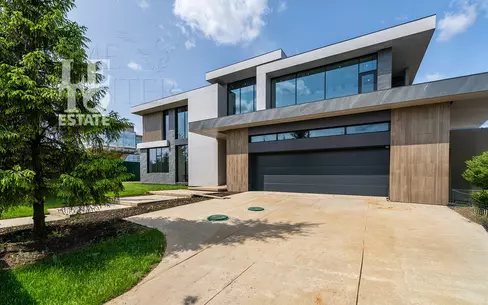 2-этажный коттедж 891 м² без отделки