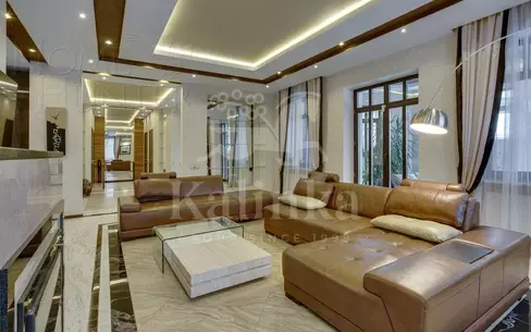 2-этажный коттедж 680 м² с отделкой