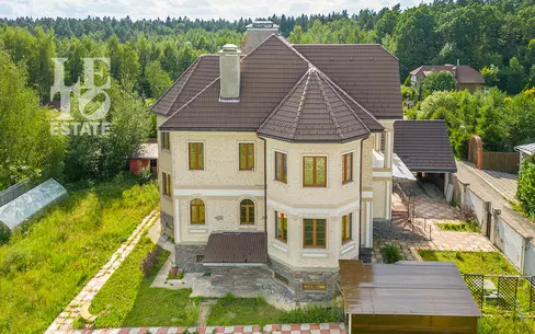 2-этажный коттедж 1 028 м² с отделкой