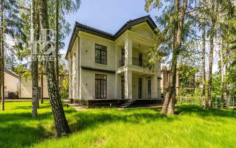 2-этажный коттедж 462 м² с отделкой