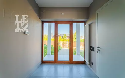 2-этажный коттедж 294 м² с отделкой