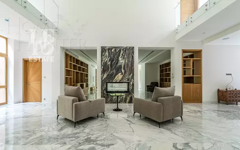 2-этажный коттедж 1 330 м² с отделкой