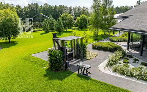 2-этажный коттедж 354 м² с отделкой