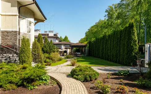 2-этажный коттедж 680 м² с отделкой