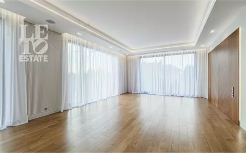 2-этажный коттедж 1 071 м² с отделкой