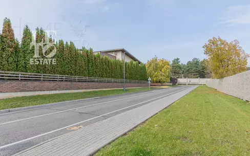 Участок 49 сот. в охраняемом поселке