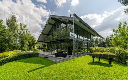 2-этажный коттедж 354 м² с отделкой