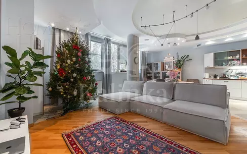 4-КОМН. КВАРТИРА С ОТДЕЛКОЙ 150 М² НА 2 ЭТАЖЕ