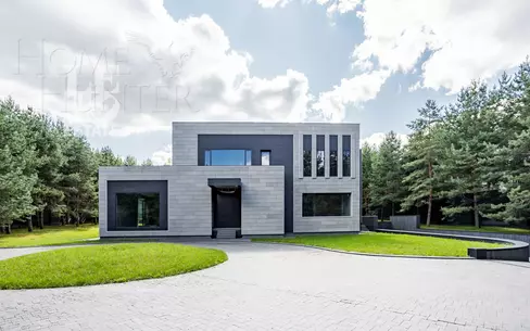 2-этажный коттедж 2 240 м² без отделки