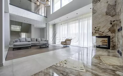 2-этажный коттедж 1 300 м² с отделкой