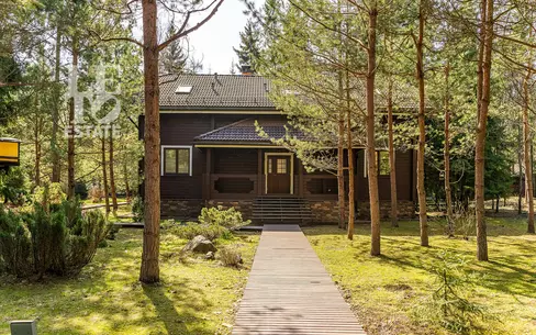 2-этажный коттедж 219 м² с отделкой