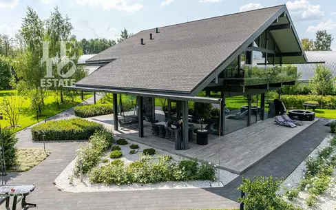 2-этажный коттедж 354 м² с отделкой