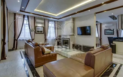 2-этажный коттедж 680 м² с отделкой