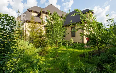 2-этажный коттедж 524 м² с отделкой