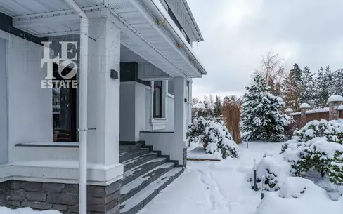 2-этажный коттедж 680 м² с отделкой