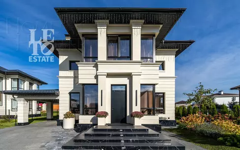 2-этажный коттедж 278 м² с отделкой