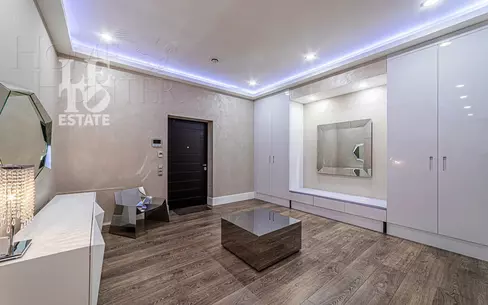 3-КОМН. КВАРТИРА С ОТДЕЛКОЙ 220 М² НА 2 ЭТАЖЕ