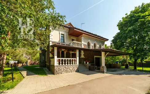 2-этажный коттедж 637 м² с отделкой