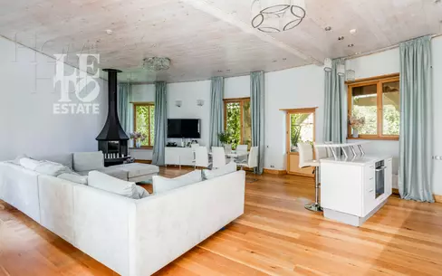 1-этажный коттедж 340 м² с отделкой