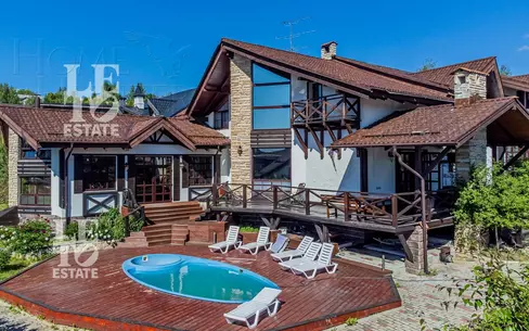 2-этажный коттедж 730 м² с отделкой