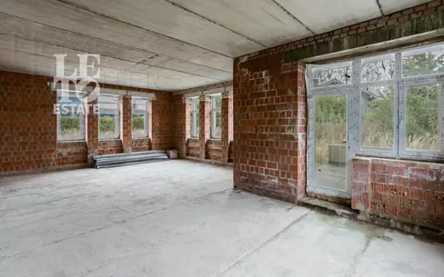 2-этажный коттедж 270 м² без отделки