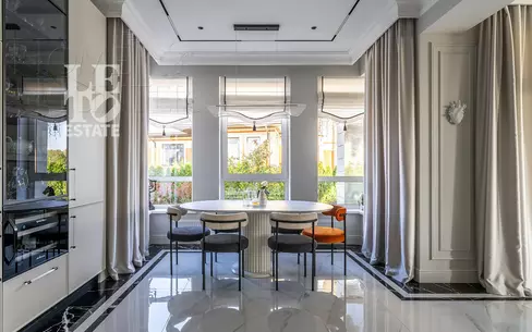 2-этажный коттедж 278 м² с отделкой