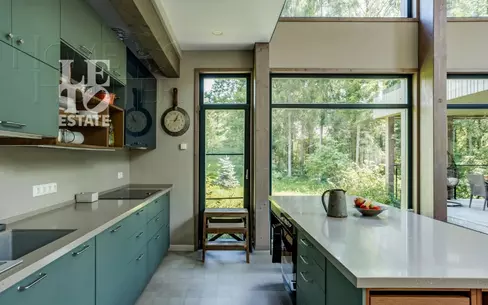 2-этажный коттедж 426 м² с отделкой