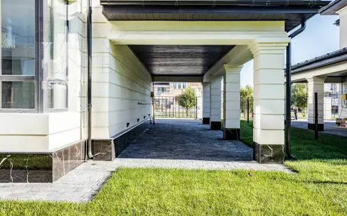 2-этажный коттедж 240.6 м² с отделкой