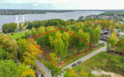 Участок 50 сот. в охраняемом поселке