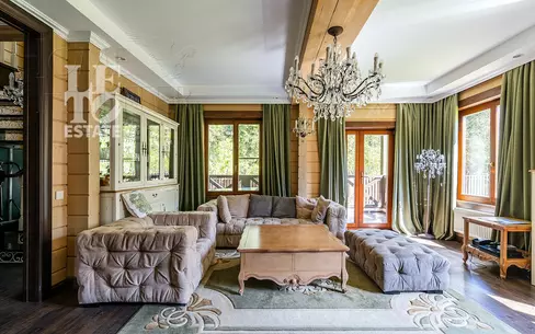 2-этажный коттедж 420 м² с отделкой