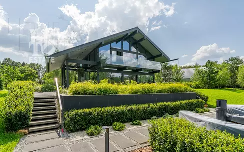 2-этажный коттедж 354 м² с отделкой