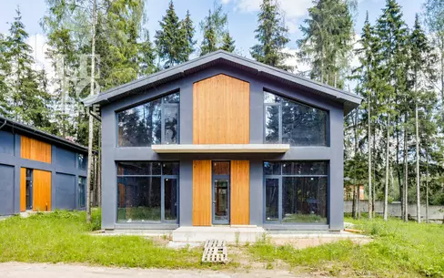 2-этажный коттедж 272 м² без отделки