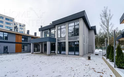 2-этажный коттедж 450 м² без отделки