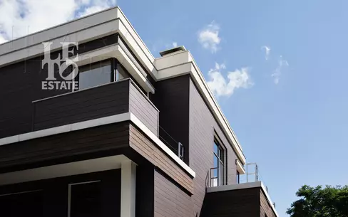 2-этажный коттедж 1 200 м² с отделкой