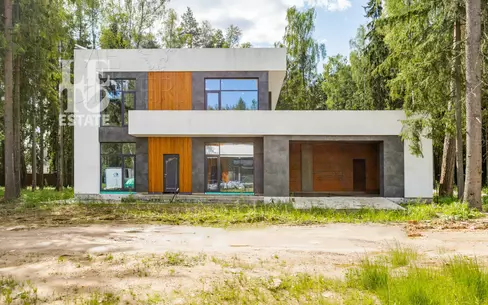 2-этажный коттедж 526 м² без отделки