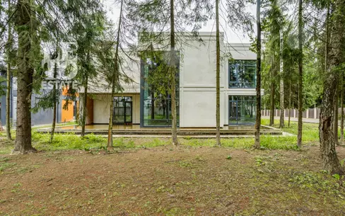 2-этажный коттедж 526 м² без отделки