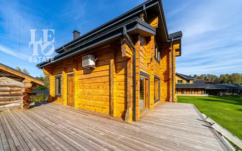 2-этажный коттедж 1 106 м² без отделки