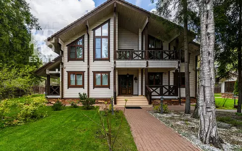 2-этажный коттедж 420 м² с отделкой