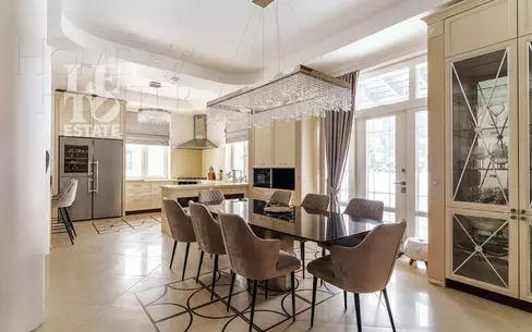 2-этажный коттедж 528.9 м² с отделкой