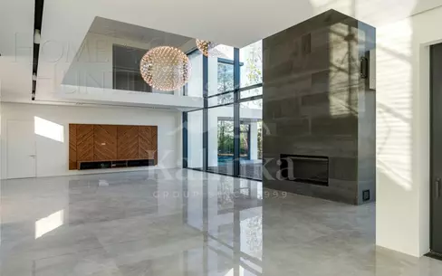 2-этажный коттедж 950 м² с отделкой