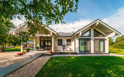 1-этажный коттедж 180 м² с отделкой