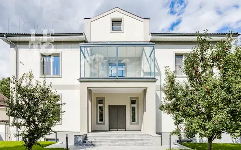 2-этажный коттедж 1 438 м² с отделкой