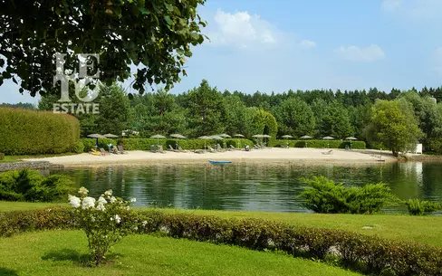 3-этажный коттедж 680 м² без отделки