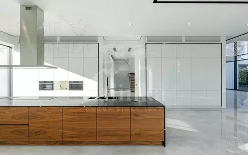 2-этажный коттедж 950 м² с отделкой