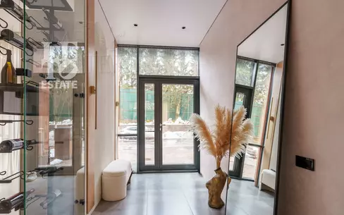 3-этажный таунхаус 238 м² с отделкой