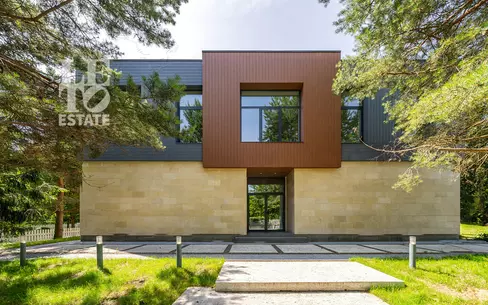 2-этажный коттедж 747 м² с отделкой