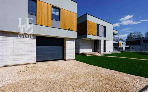 2-этажный коттедж 483.4 м² без отделки