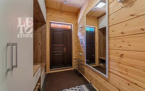 2-этажный коттедж 360 м² с отделкой